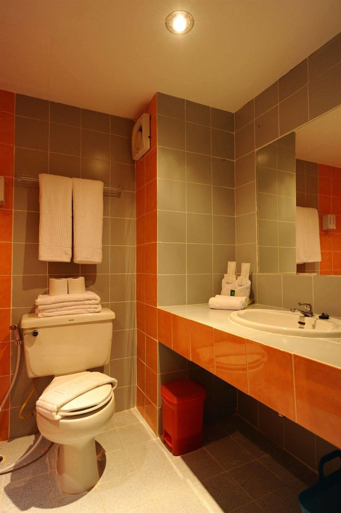 Angket Hip Residence Pattaya Ngoại thất bức ảnh