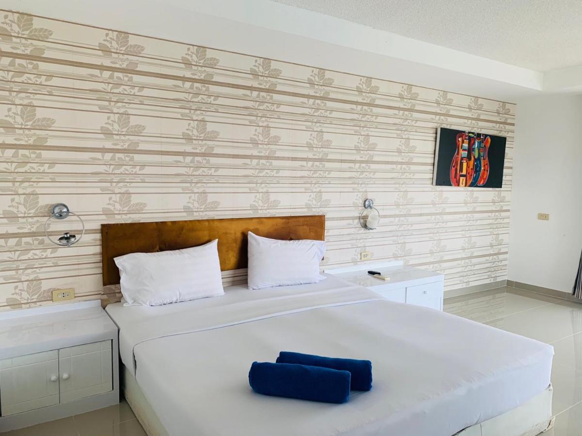 Angket Hip Residence Pattaya Ngoại thất bức ảnh